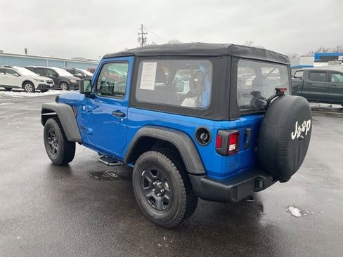 Used 2021 Jeep Wrangler Sport image 10