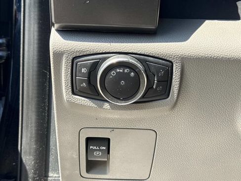 Used 2020 Ford F150 XLT RWD image 25