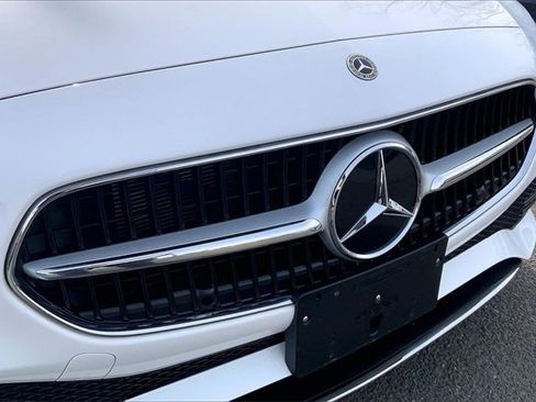 Used 2025 Mercedes-Benz C 300 4MATIC Sedan image 27