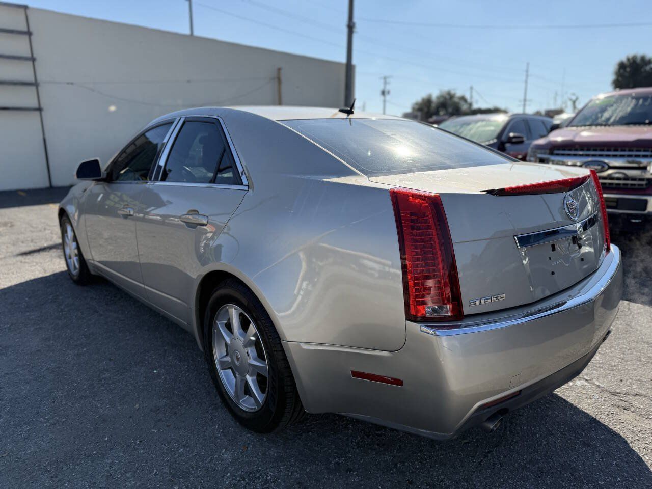 Used 2008 Cadillac CTS 3.6 w/ Wood Trim Package RWD image 5