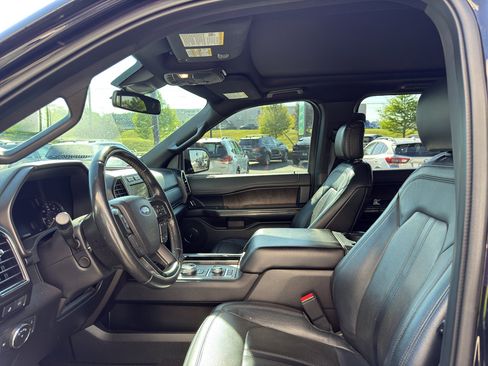 Used 2019 Ford Expedition Max Limited w/ Special Edition Package AWD/4WD image 8