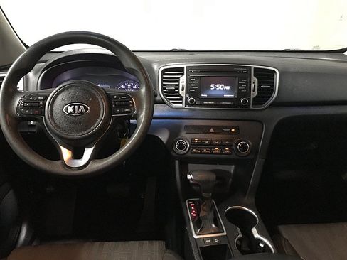Used 2017 Kia Sportage LX FWD image 21
