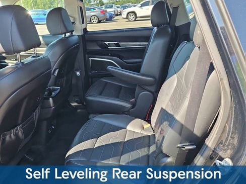 Used 2021 Kia Telluride SX w/ SX Prestige Package AWD/4WD image 10