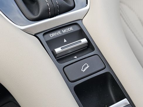 New 2027 Honda HR-V EX-L image 10