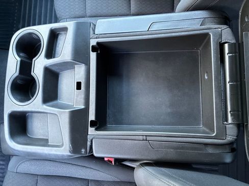 Used 2022 Chevrolet Silverado 1500 Custom image 26