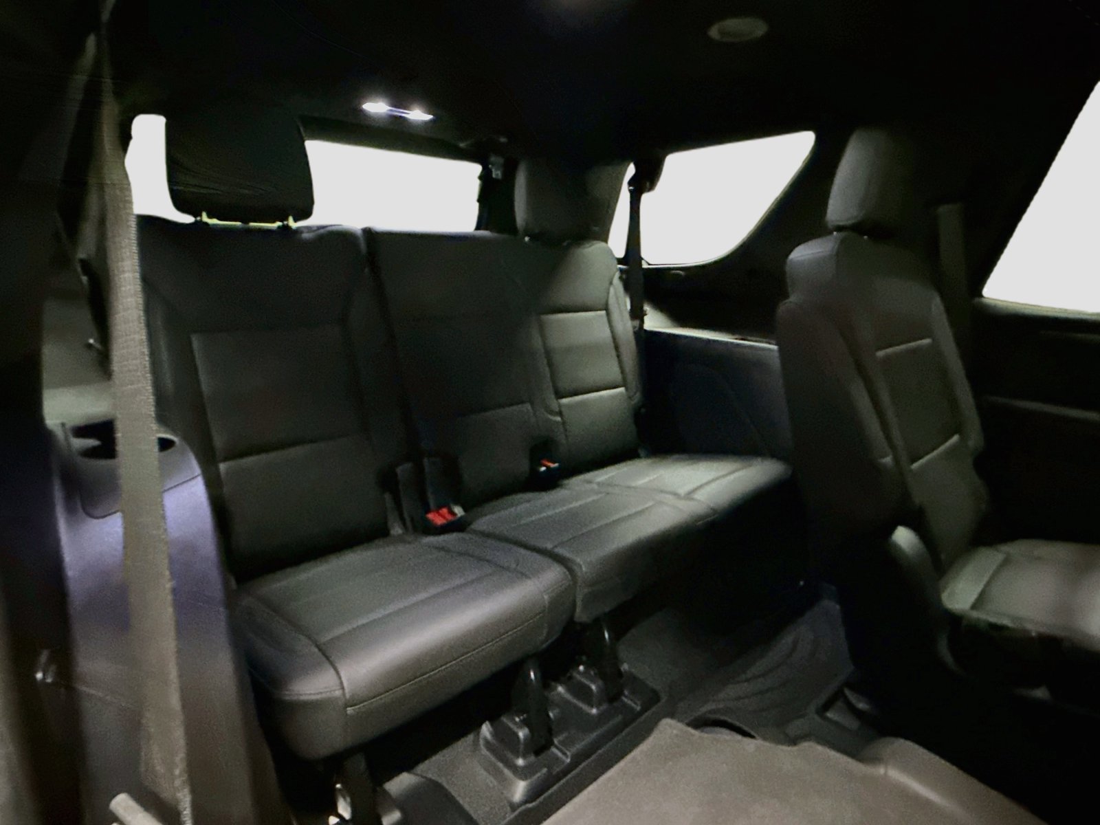 Used 2025 Chevrolet Tahoe LT w/ Comfort Package AWD/4WD image 31