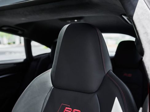 Used 2024 Audi RS 7 Performance AWD/4WD image 46