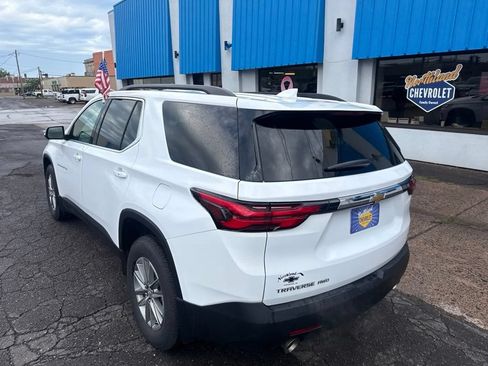 Used 2023 Chevrolet Traverse LT w/ LPO, Floor Liner Package AWD/4WD image 15