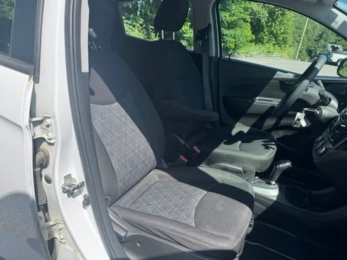 Used 2020 Chevrolet Spark LT FWD image 22