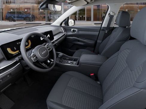 Used 2025 Kia Sorento LX FWD image 17