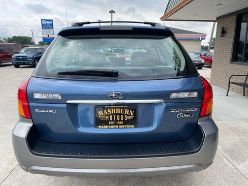 Used 2007 Subaru Outback 2.5i Limited L.L. Bean AWD/4WD image 12