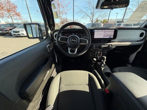 Certified 2024 Jeep Wrangler Sahara image 19