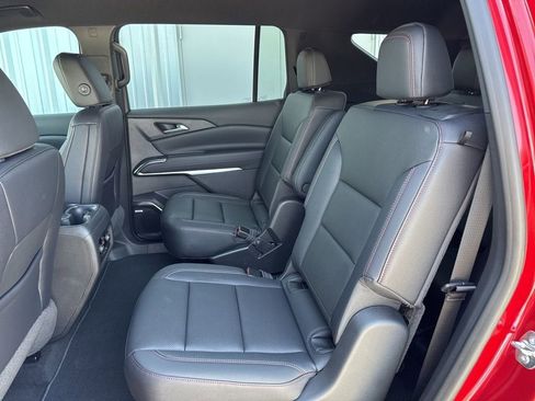 New 2026 Chevrolet Traverse Z71 w/ Enhanced Driving Package AWD/4WD image 40