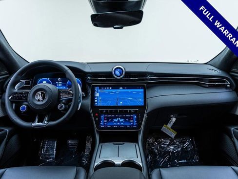 Used 2024 Maserati Grecale GT image 36