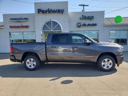 New 2026 RAM 1500 Big Horn AWD/4WD image 10