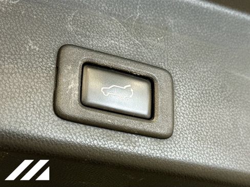 Used 2019 Subaru Ascent Touring w/ Popular Package #3 AWD/4WD image 30