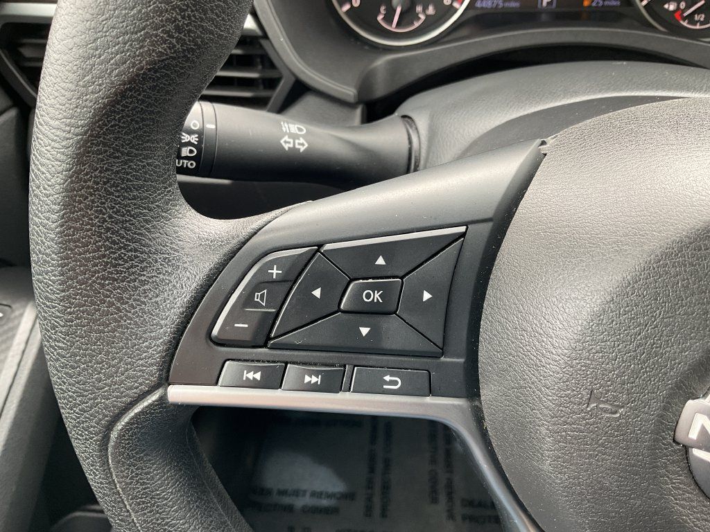 Used 2024 Nissan Altima 2.5 SV FWD image 21