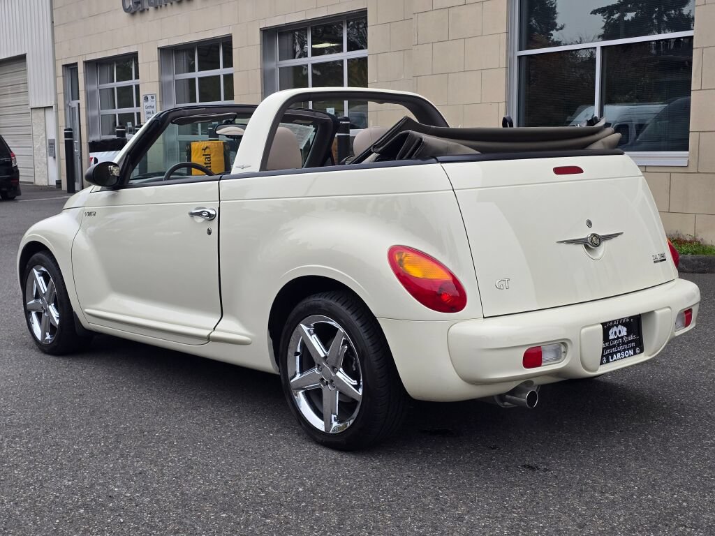 Used 2005 Chrysler PT Cruiser GT FWD image 3