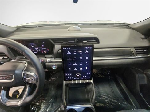 Certified 2025 GMC Terrain Elevation image 22