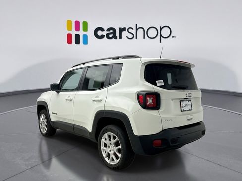 Used 2023 Jeep Renegade Latitude w/ Sun & Fun Group image 3