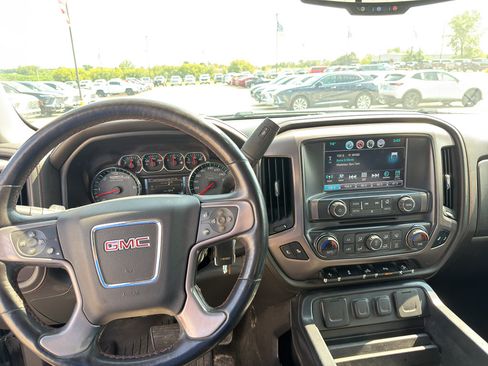 Used 2017 GMC Sierra 1500 SLT AWD/4WD image 7