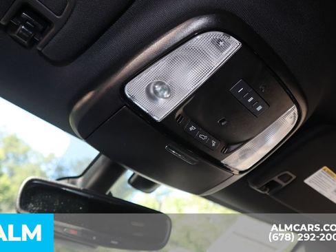 Used 2025 Dodge Durango GT RWD image 34