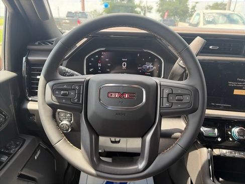 New 2026 GMC Sierra 2500 AT4 w/ AT4 Premium Plus Package AWD/4WD image 15