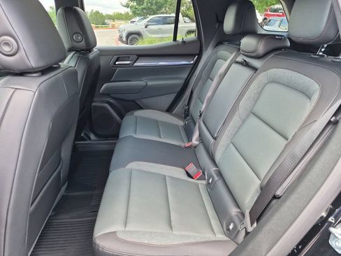 New 2026 GMC Terrain AT4 w/ Convenience Package III AWD/4WD image 37