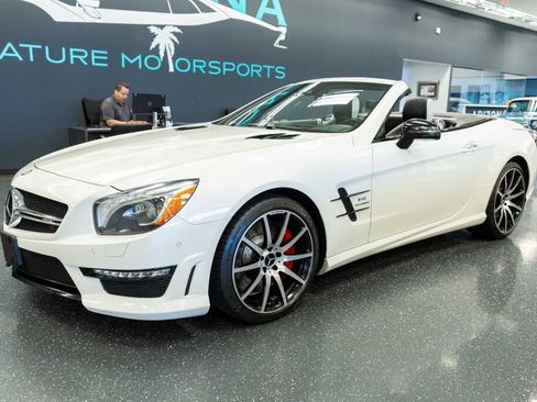 Used 2016 Mercedes-Benz SL 63 AMG image 2