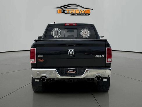 Used 2017 RAM 1500 Laramie w/ Convenience Group image 5