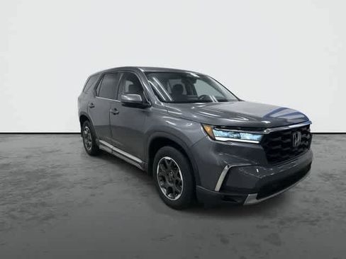 Used 2024 Honda Pilot EX-L image 6