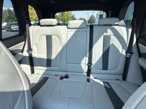 New 2026 BMW X5 M Competition w/ Executive Package AWD/4WD image 17