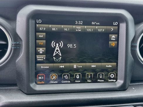 Certified 2023 Jeep Wrangler Unlimited Rubicon 4xe w/ Cold Weather Group AWD/4WD image 16