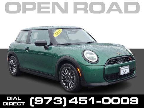 Used 2025 MINI Cooper S image 1