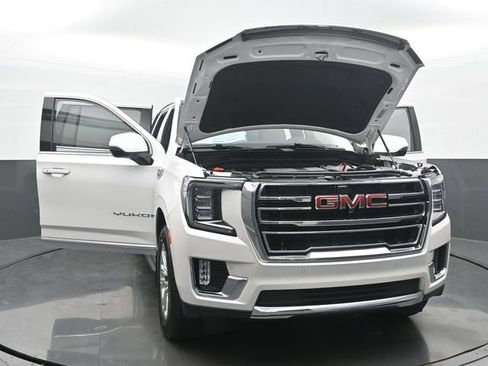 Used 2024 GMC Yukon XL SLT w/ SLT Luxury Package AWD/4WD image 54
