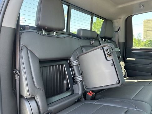 New 2025 GMC Sierra 2500 Denali w/ Denali Reserve Package image 13