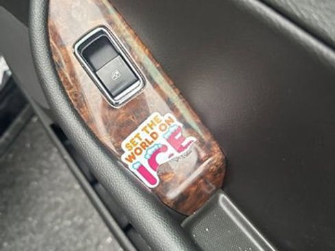 Used 2014 Chevrolet Impala LT image 16