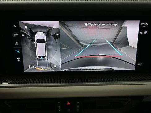 Certified 2025 Porsche Cayenne Turbo AWD/4WD image 22