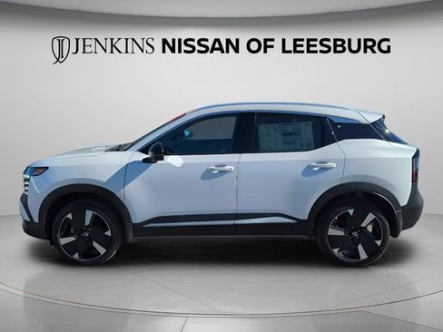 New 2026 Nissan Kicks SR FWD image 7