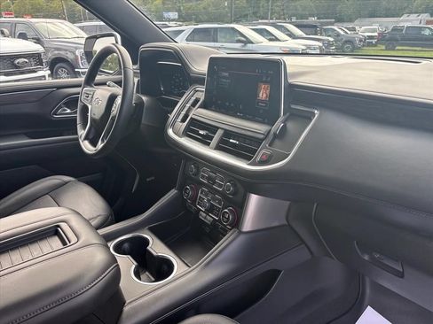 Used 2023 Chevrolet Tahoe Z71 AWD/4WD image 13