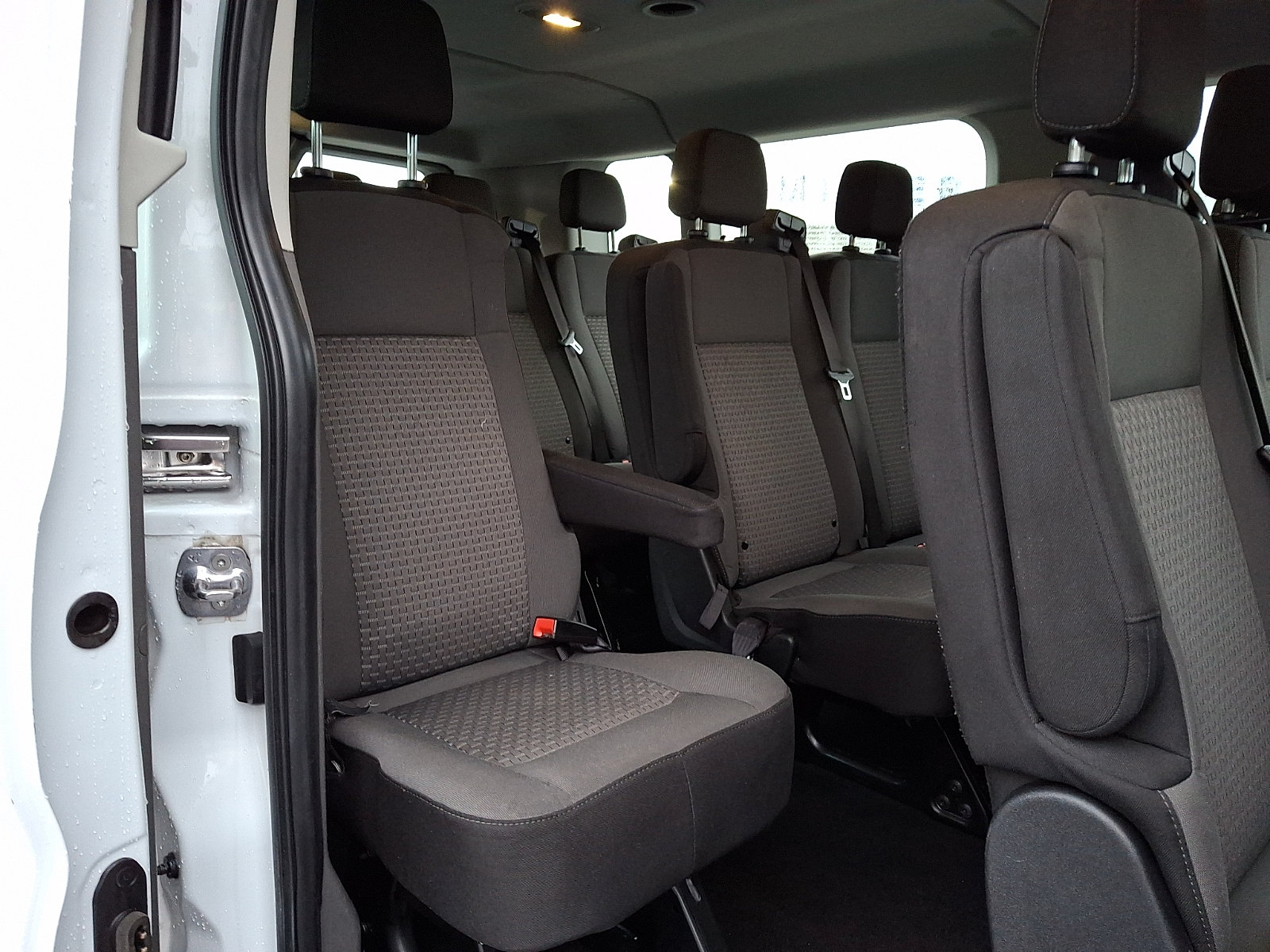 Used 2024 Ford Transit 350 XLT RWD image 25