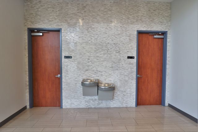 Used 2017 Toyota Highlander XLE AWD/4WD image 81