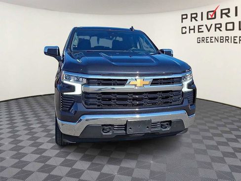 Used 2023 Chevrolet Silverado 1500 LT image 3