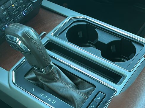 Used 2018 Ford F150 King Ranch w/ Equipment Group 601A Luxury image 21