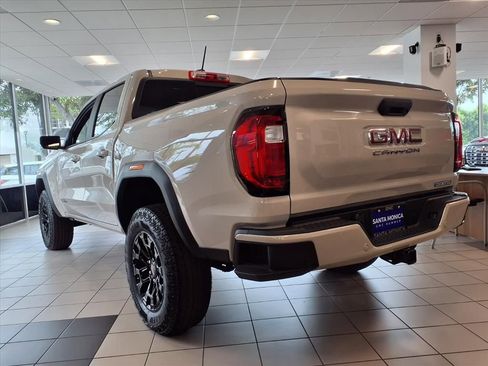 New 2026 GMC Canyon Elevation w/ Convenience Package RWD image 10