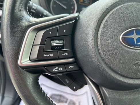 Used 2023 Subaru Forester Premium AWD/4WD image 19