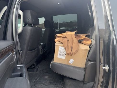 Used 2023 GMC Sierra 1500 Elevation image 8