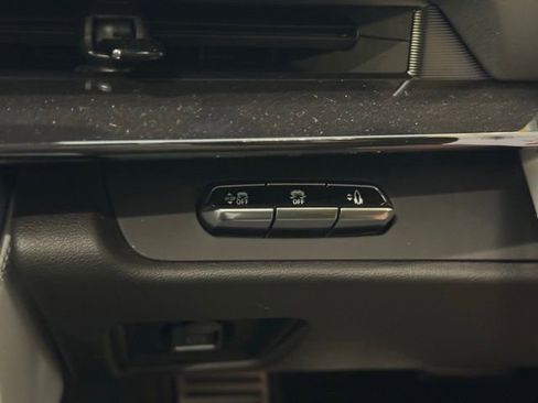 New 2026 Chevrolet Corvette Stingray Preferred Cpe w/ Stealth Interior Trim Package RWD image 20
