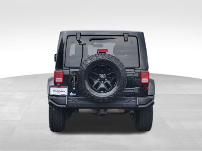 Used 2016 Jeep Wrangler Unlimited Sahara