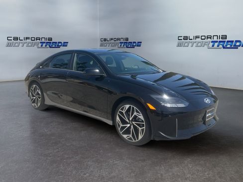 Used 2024 Hyundai Ioniq 6 SEL RWD image 3